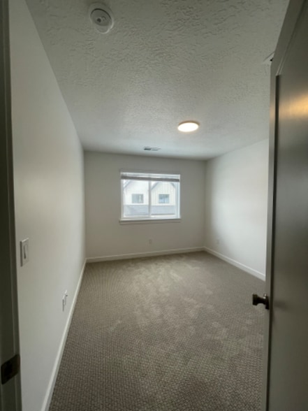 Building Photo - 159 Lamotte Peak Ln
