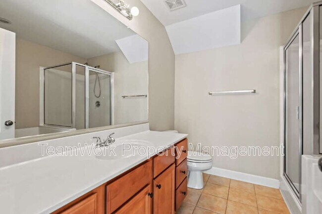 Building Photo - 2936 Sugarberry Ln