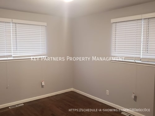 Building Photo - 503 Quincy Blvd