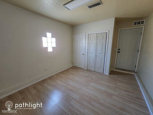 Building Photo - 4 br, 2 bath House - 12505 Conejo Road NE ...