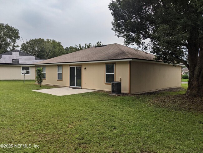 Building Photo - 2742 Secret Harbor Dr