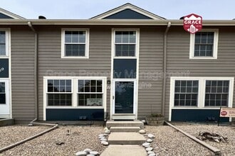 Building Photo - 11560 Community Center Dr