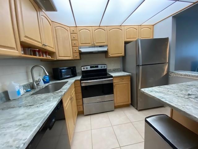 Building Photo - 7321 Central Ave