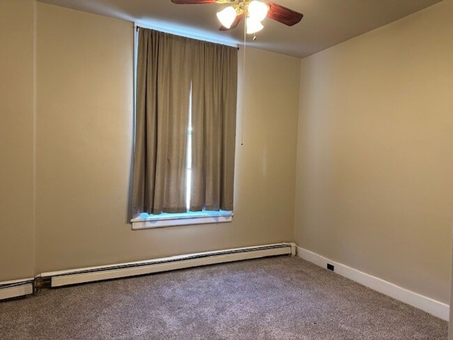 Building Photo - The Large 1 Bedroom 1st Floor Apartment Is...