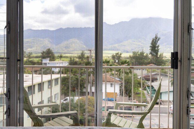 Building Photo - Mokuleia Sands #501 – Furnished 1BR/1BA | Ocean Views | Available Now