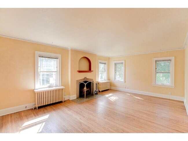 Building Photo - 5008 Morgan Ave S