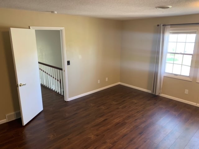 Building Photo - 5567 Crow Creek Rd