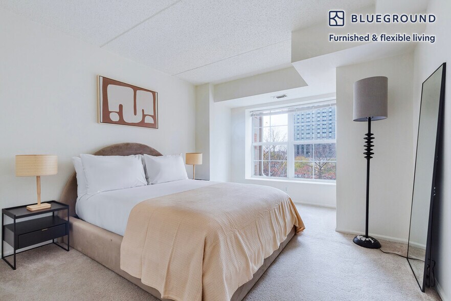 Building Photo - 444 Washington Blvd