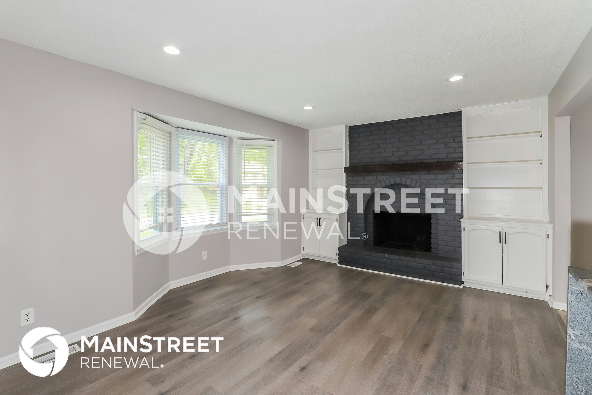 Building Photo - 7601 N Stoddard Ave