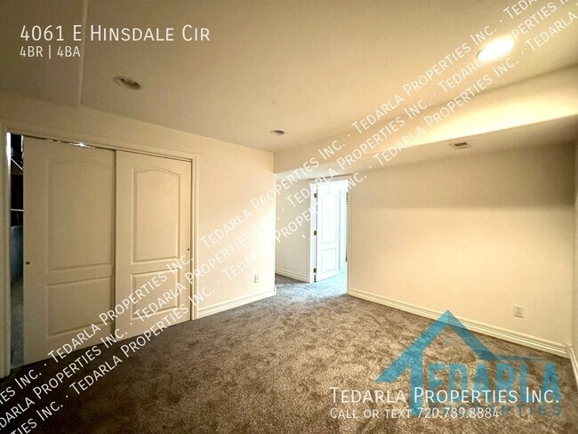 Building Photo - 4061 E Hinsdale Cir
