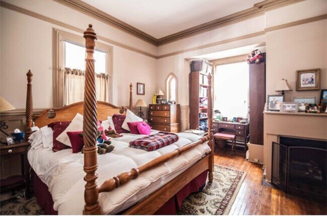Interior Photo - 428 N Church Street
