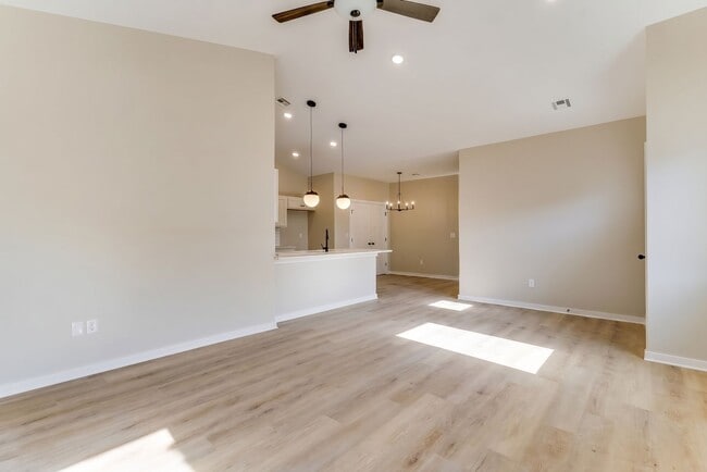 Building Photo - 12555 Northstar St