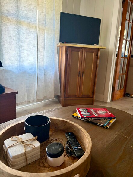 Building Photo - 4510 Kerle St