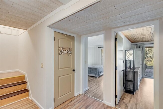 Building Photo - 3 Berkshire Ln