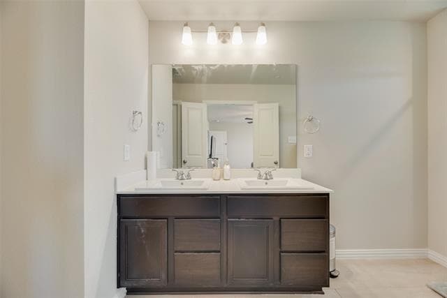 Building Photo - 3028 Willow Wood Ct