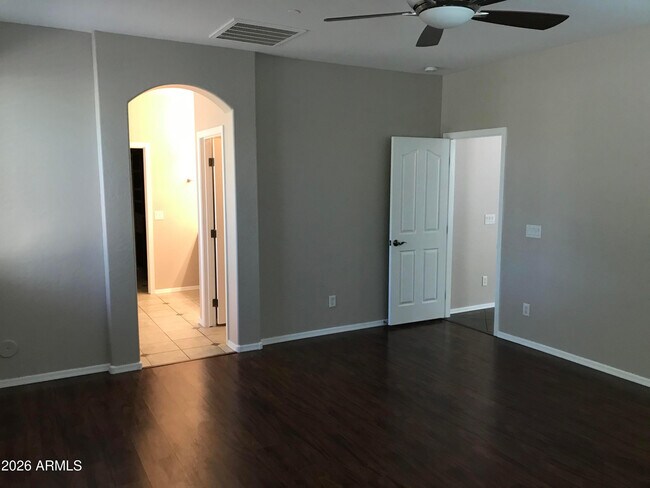 Building Photo - 4221 E Cullumber Ct