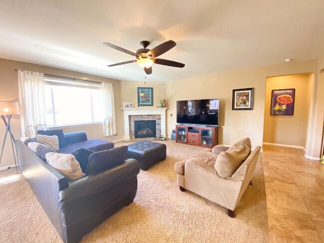 Building Photo - 6106 Wolf Village Dr
