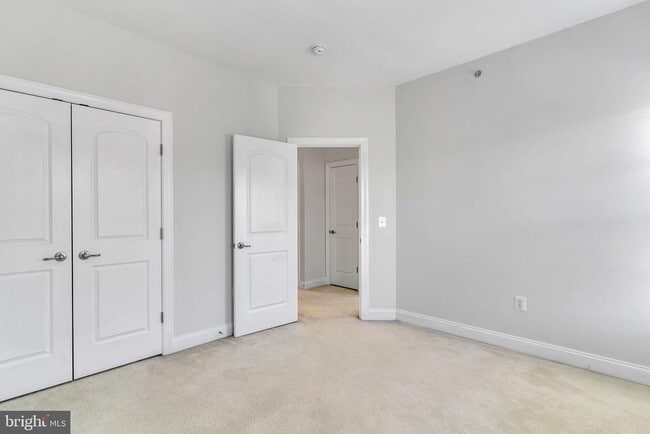 Building Photo - 15229 Lancashire Dr