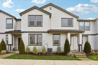 Building Photo - Modern 3BD | 2.5BA Townhome | Beaverton Living at Its Best