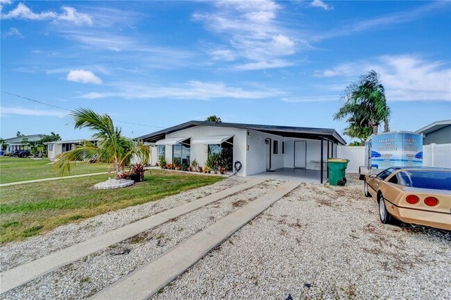 Building Photo - 551 Lindley Terrace