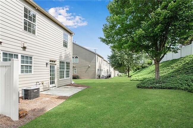Building Photo - 2405 Sardis Chase Ct