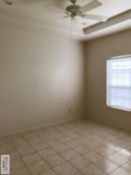 Building Photo - 25 La Paz Ct