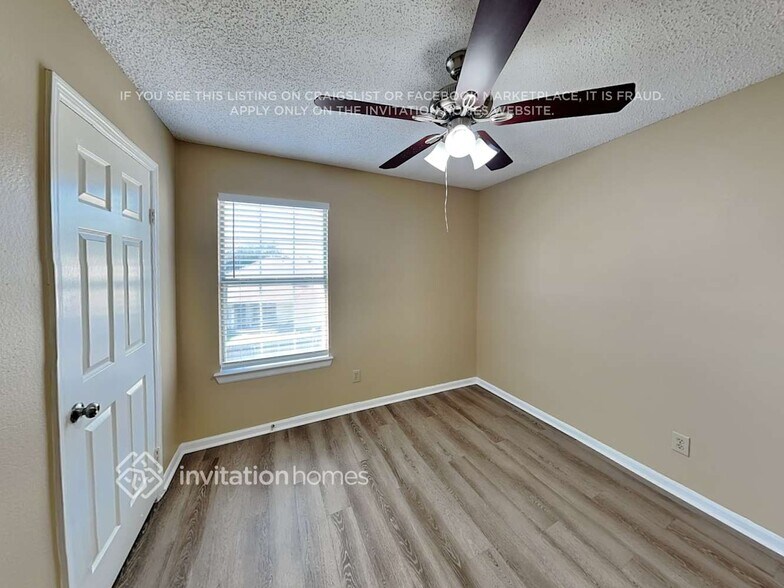 Building Photo - 2847 Ironwood Dr