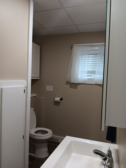 Building Photo - 135 Poland Rd