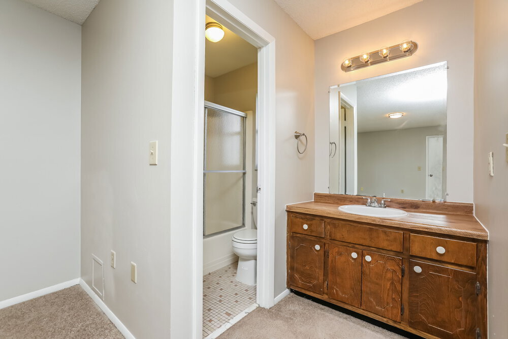 Building Photo - 1608 Gattis Dr