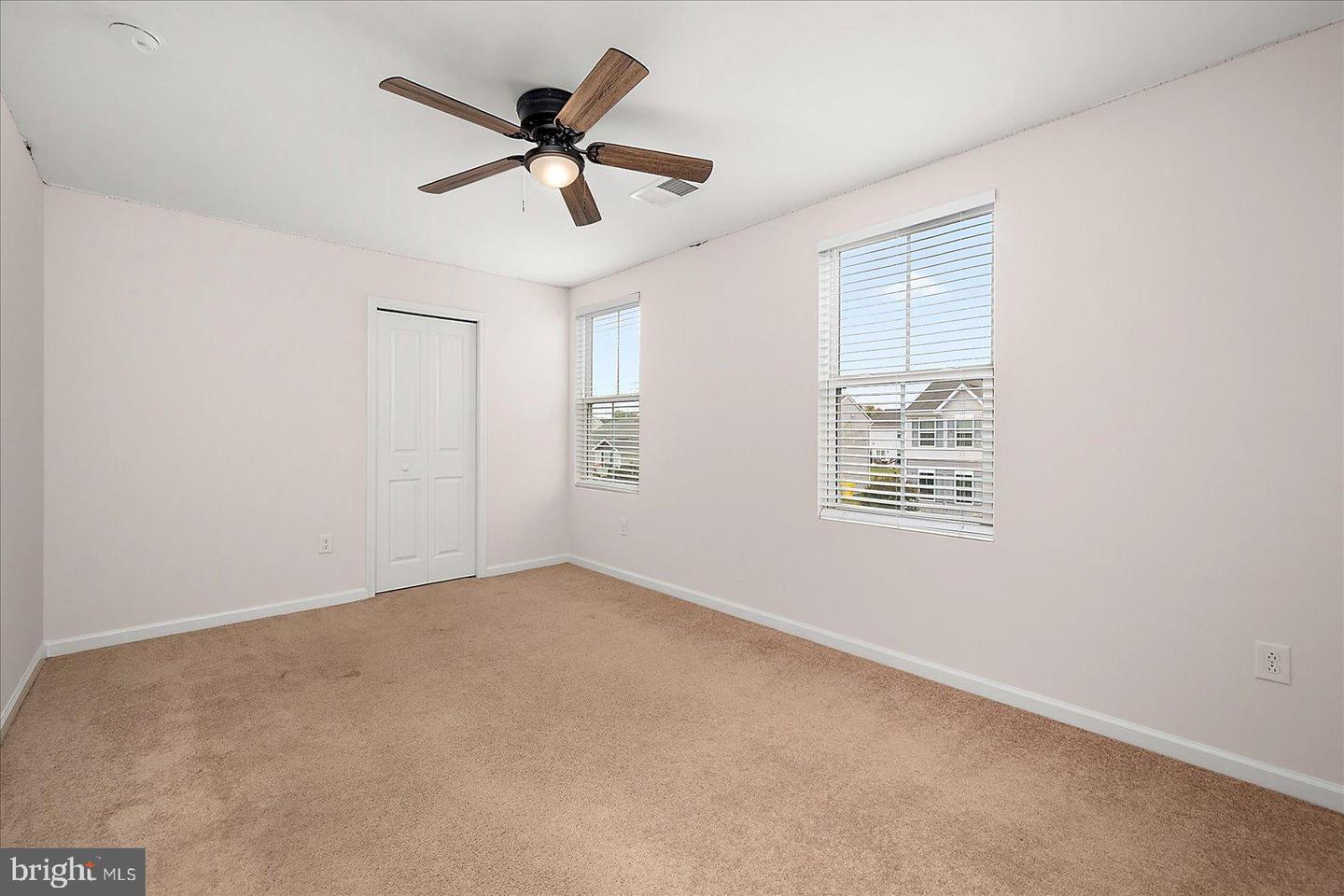 Building Photo - 38369 Elizabeth Ln