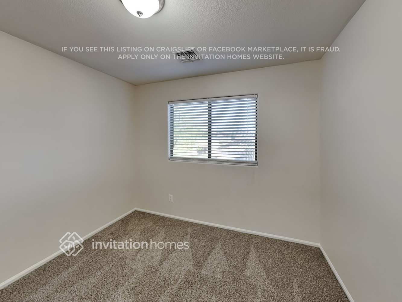 Building Photo - 42575 W Sunland Dr