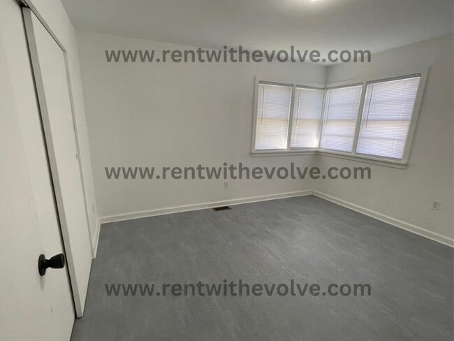 Building Photo - 758 Beeson Dr