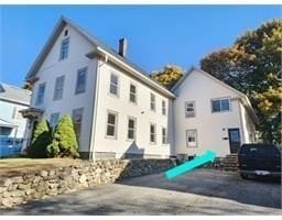 Building Photo - 98 Maple St