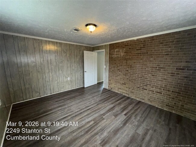 Building Photo - 2249 Stanton St