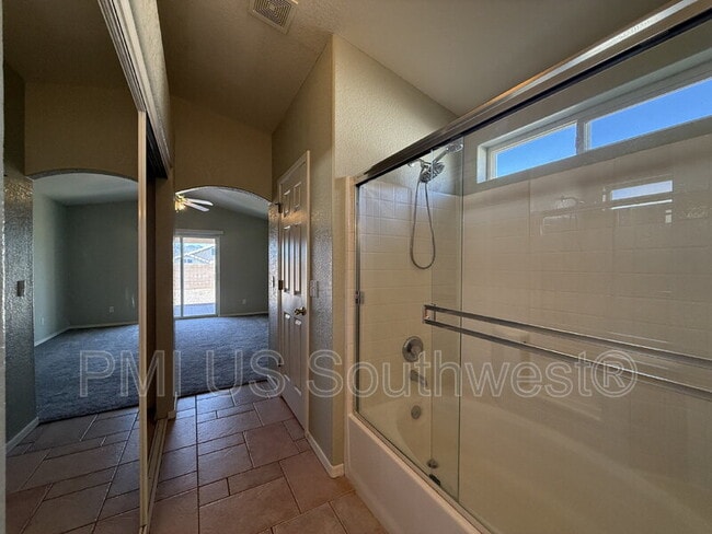 Building Photo - 4891 Santa Evinita Rd