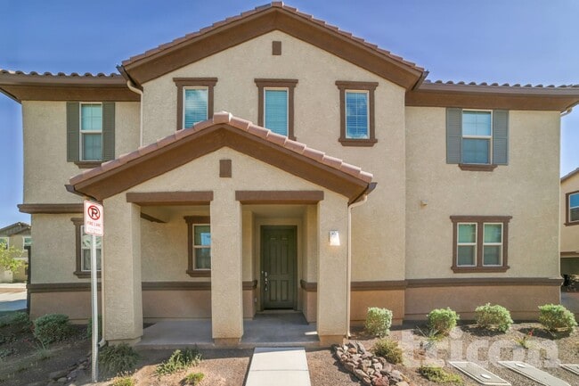 Building Photo - 16221 W La Ventilla Way