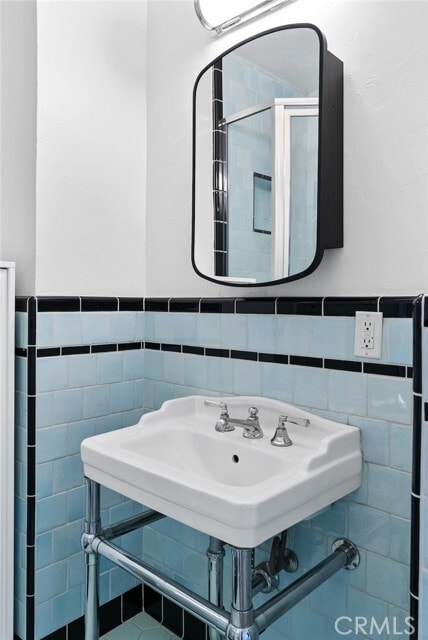 Building Photo - 2130 Apex Ave