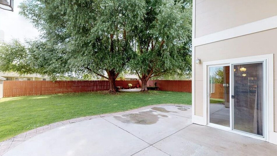 Building Photo - 301 S Quay St