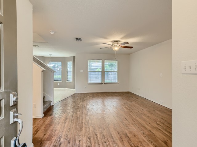 Building Photo - 11114 Dewberry Field