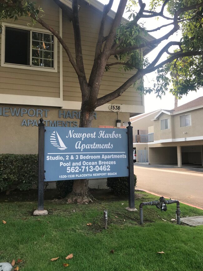 1538 Placentia Ave 1538 Placentia Ave Newport Beach CA 92663