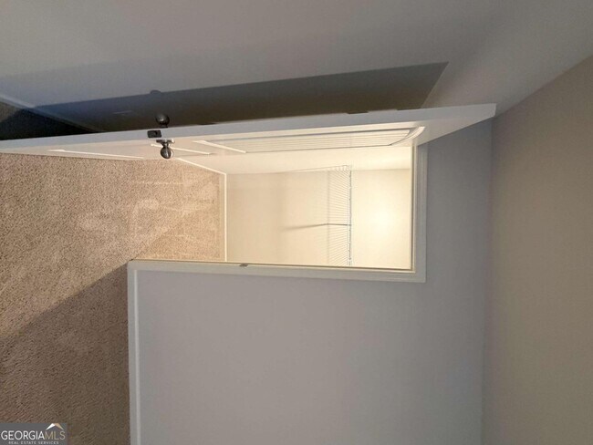 Building Photo - 112 Glenrise Dr