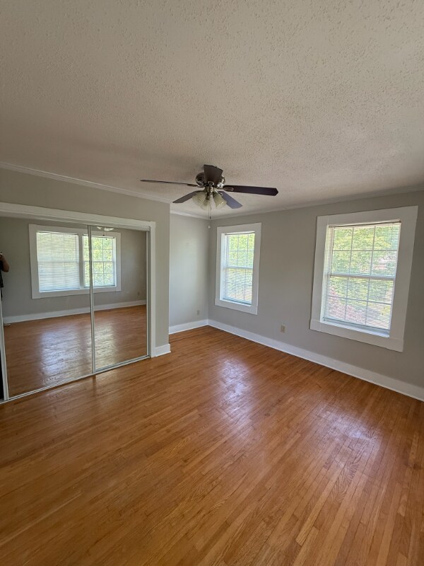 Building Photo - 2030 Emoriland Blvd