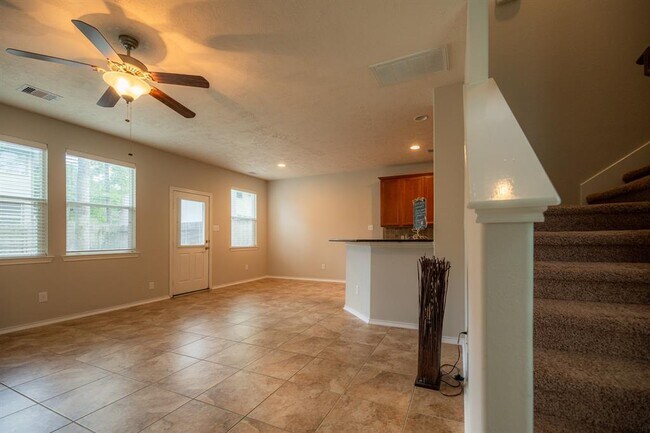 Building Photo - 18 Whitekirk Pl