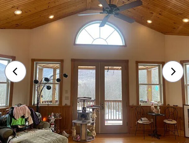 Great room - 3403 Hancock Rd