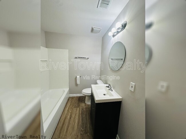 Building Photo - 1223 Inman Cove