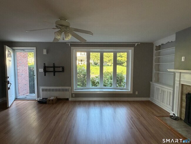 Building Photo - 30 Apter Dr