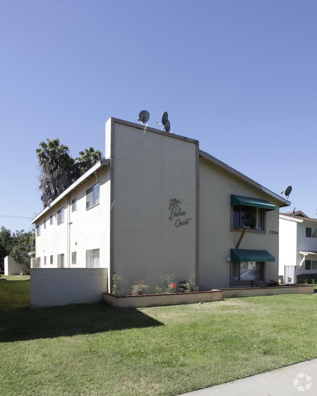 Building Photo - Palm Court Apartments
