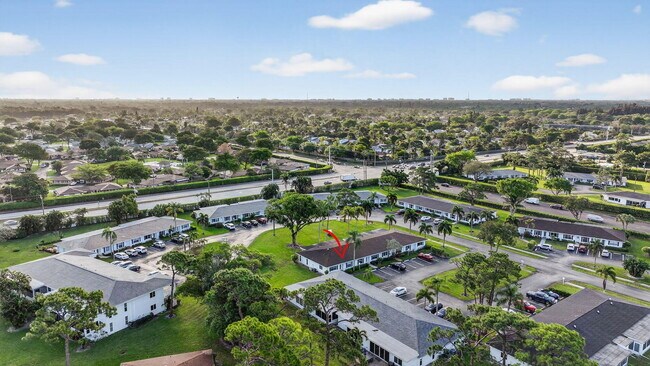 Building Photo - 5093 Privet Pl
