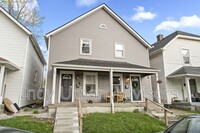 Building Photo - 1537 Draper St