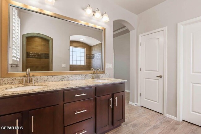 Building Photo - 7396 Autumn Sage Dr